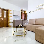 Konmari Boutique * خانيا