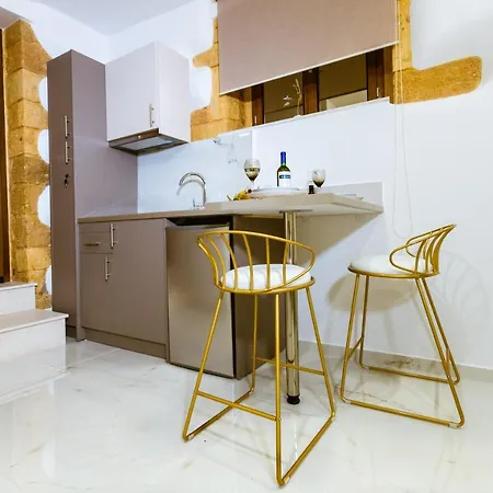 Konmari Boutique Aparthotel *