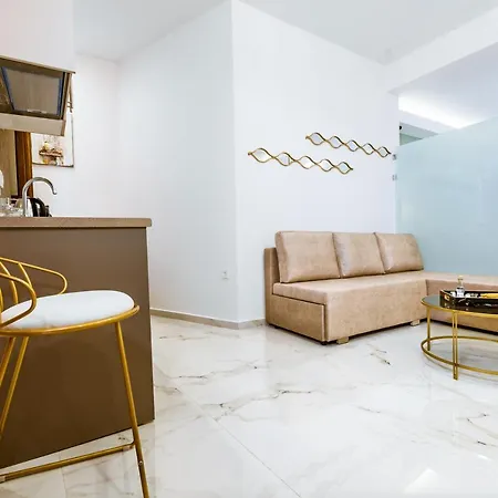 Konmari Boutique * La Canea