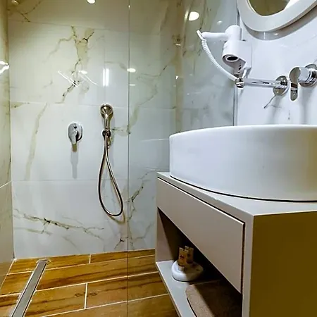Konmari Boutique Aparthotel *