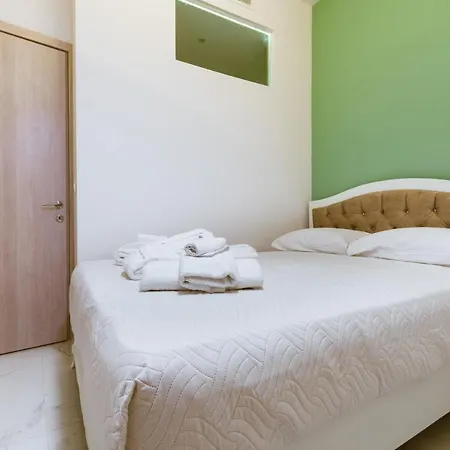 Konmari Boutique Hriszí Aktí Haniá